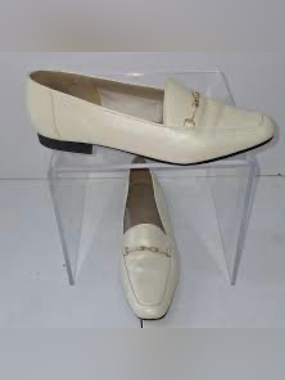 Enzo Angiolini Women Cream Chain-Accent Slip Ons Size 10